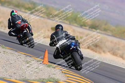 media/Oct-09-2022-SoCal Trackdays (Sun) [[95640aeeb6]]/Turn 14 Backside (1125am)/